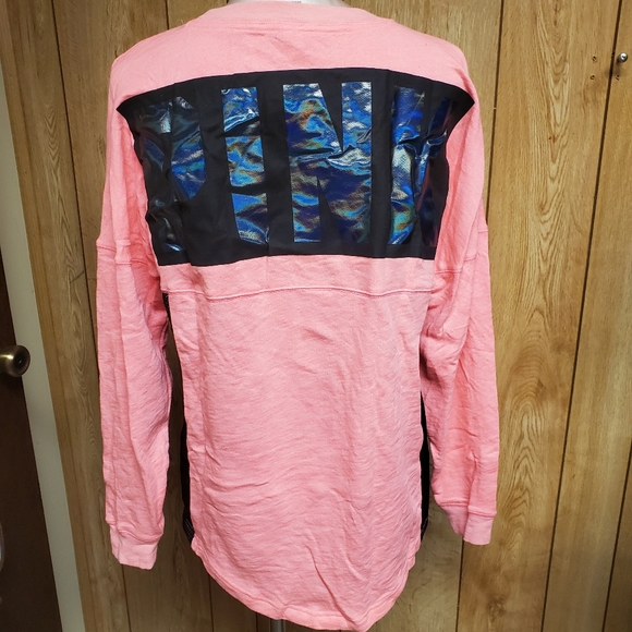 VS PINK Long Sleeve Oversized Crewneck - Picture 2 of 5